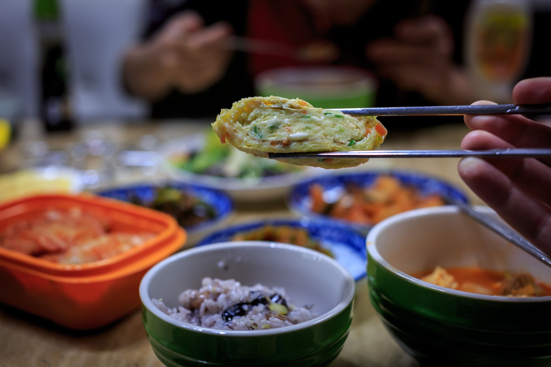 KOrean food egg and rice and other side dishes
